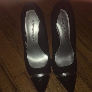 Lady heels in good condition